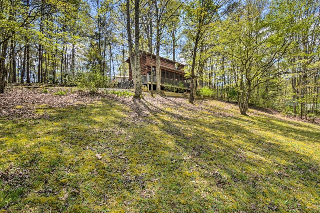 Cozy Hiawassee Cabin With Fire Pit And Mtn Views! Exterior foto