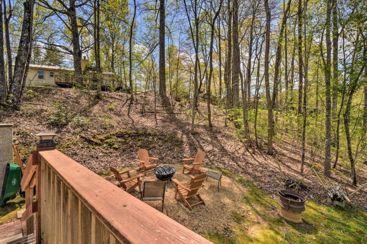 Cozy Hiawassee Cabin With Fire Pit And Mtn Views! Exterior foto